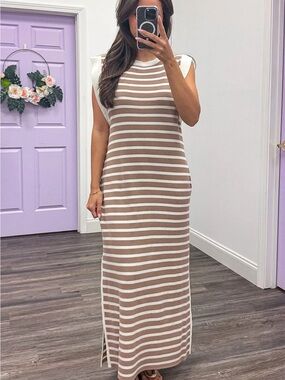 entro Beige & White Striped Sleeveless Maxi Dress